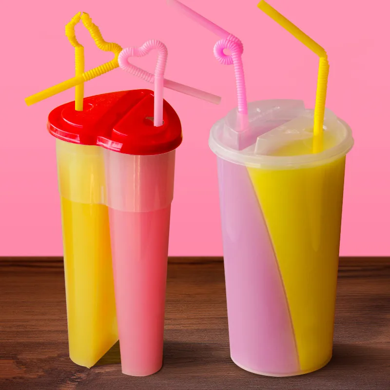 8pcs High quality double grid couple cup party favors clear disposable cup 700ml large plastic cups takeaway coffee cup with lid
8pcs High quality double grid couple cup party favors clear disposable cup 700ml large plastic cups takeaway coffee cup with lid
