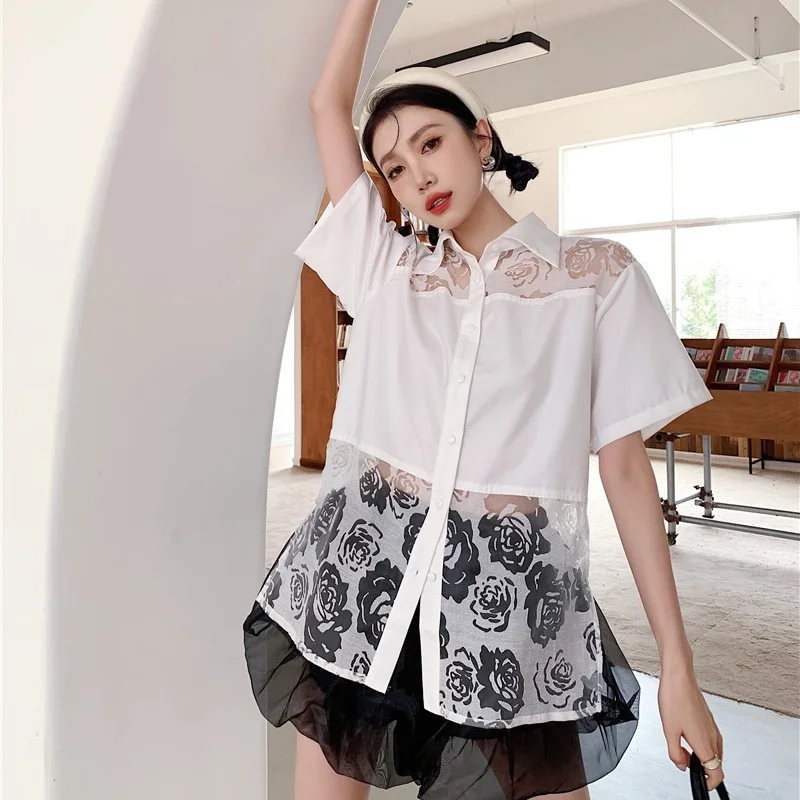 Korejepo Women Blouse 2021 Summer New Retro Sweet White Floral Stitching Perspective Hollow Short-sleeved Shirt Loose Thin Tops
Korejepo Women Blouse 2021 Summer New Retro Sweet White Floral Stitching Perspective Hollow Short-sleeved Shirt Loose Thin Tops