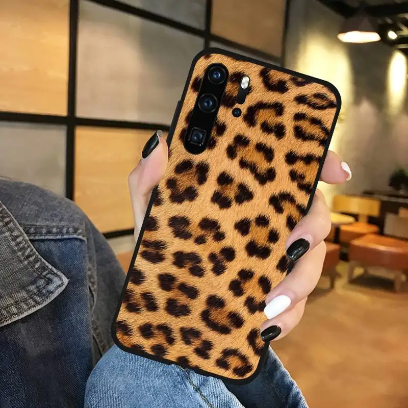 Leopard cheetah skin print Phone Case Funda For Huawei P9 P10 P20 P30 Lite 2016 2017 2019 plus pro P smart
Leopard cheetah skin print Phone Case Funda For Huawei P9 P10 P20 P30 Lite 2016 2017 2019 plus pro P smart