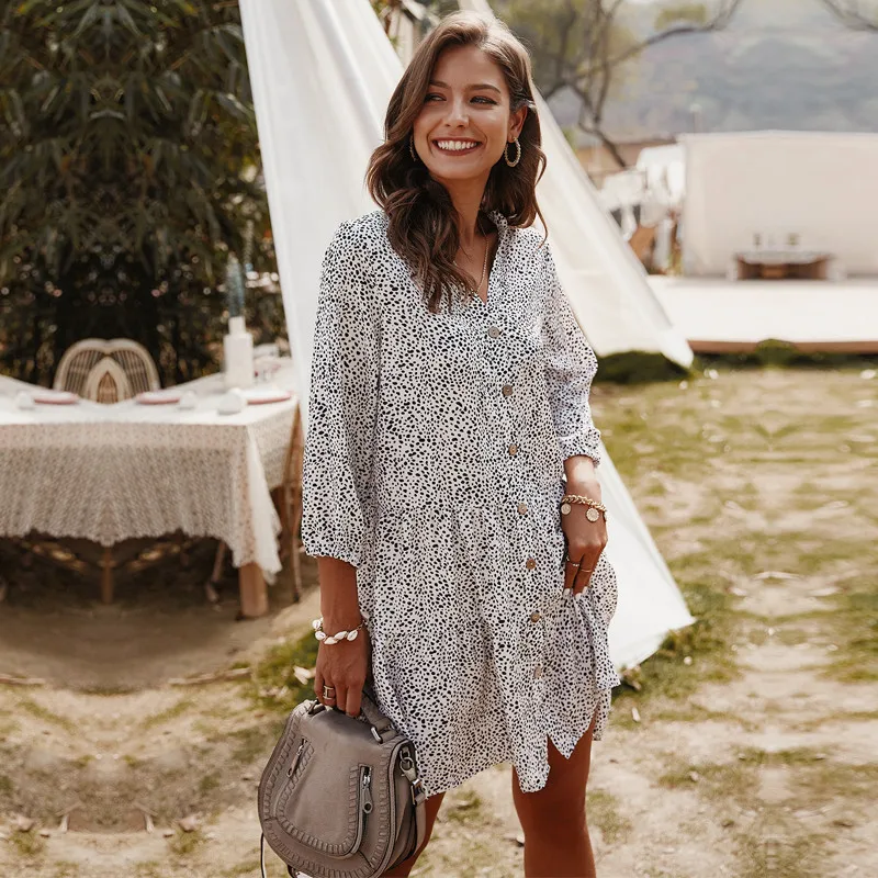 Elegant Women's Single Breasted Dot Print Short Dress 2021 New Casual Mini V-neck Ladies Vacation Style Spring Summer Dress
Elegant Women's Single Breasted Dot Print Short Dress 2021 New Casual Mini V-neck Ladies Vacation Style Spring Summer Dress