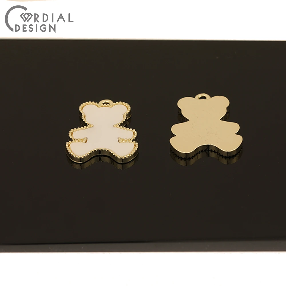 Cordial Design 50Pcs 20*27MM Jewelry Accessories/Animal Shape/DIY Making/Resin Effect/Pendants/Jewelry Findings Components
Cordial Design 50Pcs 20*27MM Jewelry Accessories/Animal Shape/DIY Making/Resin Effect/Pendants/Jewelry Findings Components