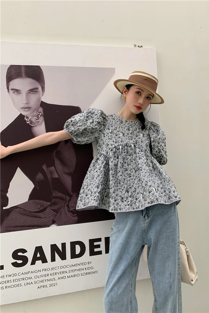 CHEERART Texture Puffy Sleeves Top And Blouses Women Grey Open Back Backless Ruffle Top Summer Short Sleeve Tie Blouse Fashion
CHEERART Texture Puffy Sleeves Top And Blouses Women Grey Open Back Backless Ruffle Top Summer Short Sleeve Tie Blouse Fashion