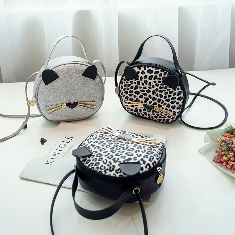 New Cute Korean Messenger Bag Wild One-shoulder Small Round Bag Girl Cosmetic Bag Pocket Wallet Coin Bag
New Cute Korean Messenger Bag Wild One-shoulder Small Round Bag Girl Cosmetic Bag Pocket Wallet Coin Bag