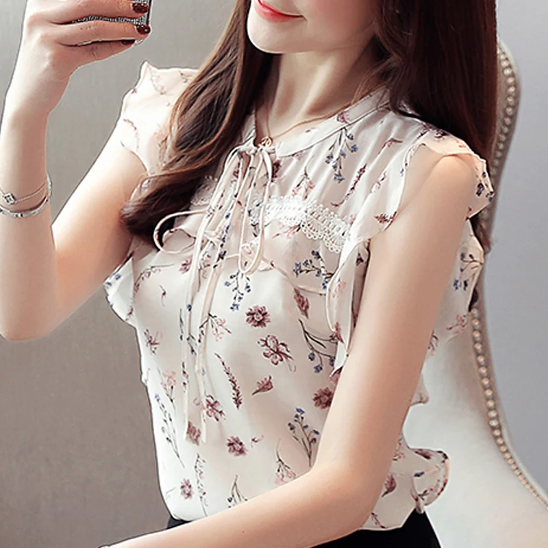 Fashion Woman Blouses 2021 Short Sleeve Summer Tops Blouse Women V-neck Ruffles Print Chiffon Blouse Shirt Women Clothes C944
Fashion Woman Blouses 2021 Short Sleeve Summer Tops Blouse Women V-neck Ruffles Print Chiffon Blouse Shirt Women Clothes C944