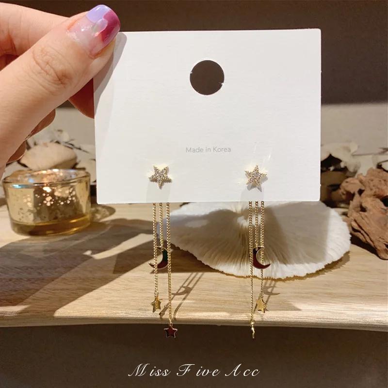 New Korean Crystal Trendy Exquisite Star Moon Long Tassel Dangle Earrings For Women Temperament Crystal Pendant Jewelry
New Korean Crystal Trendy Exquisite Star Moon Long Tassel Dangle Earrings For Women Temperament Crystal Pendant Jewelry