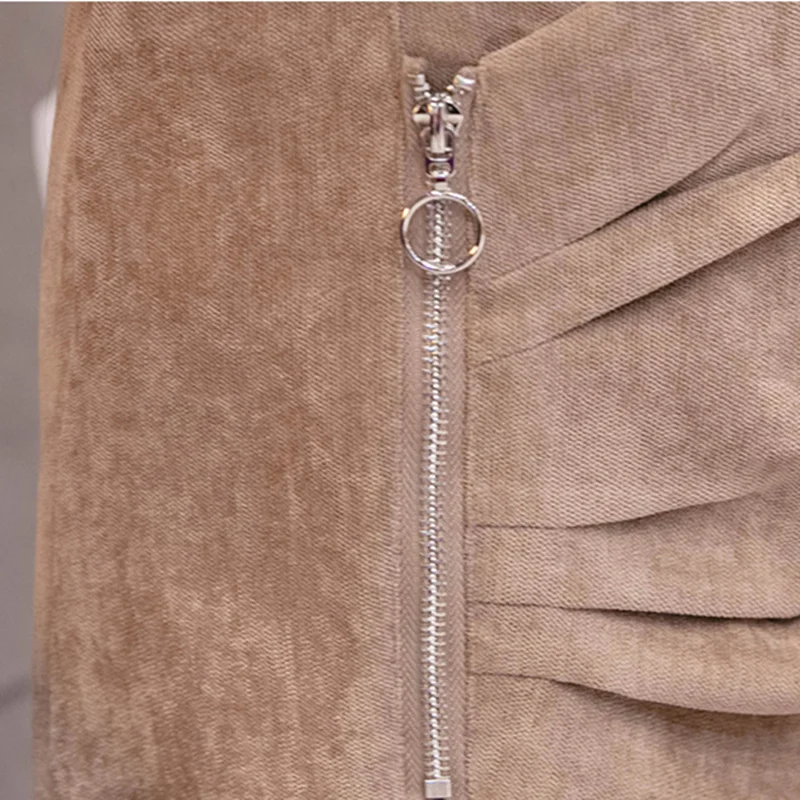 Corduroy Shorts Skirts 2020 New Autumn Winter Sexy Mini Skirts Front Zipper Solid Vintage Irregular Wrap Skirts Female
Corduroy Shorts Skirts 2020 New Autumn Winter Sexy Mini Skirts Front Zipper Solid Vintage Irregular Wrap Skirts Female