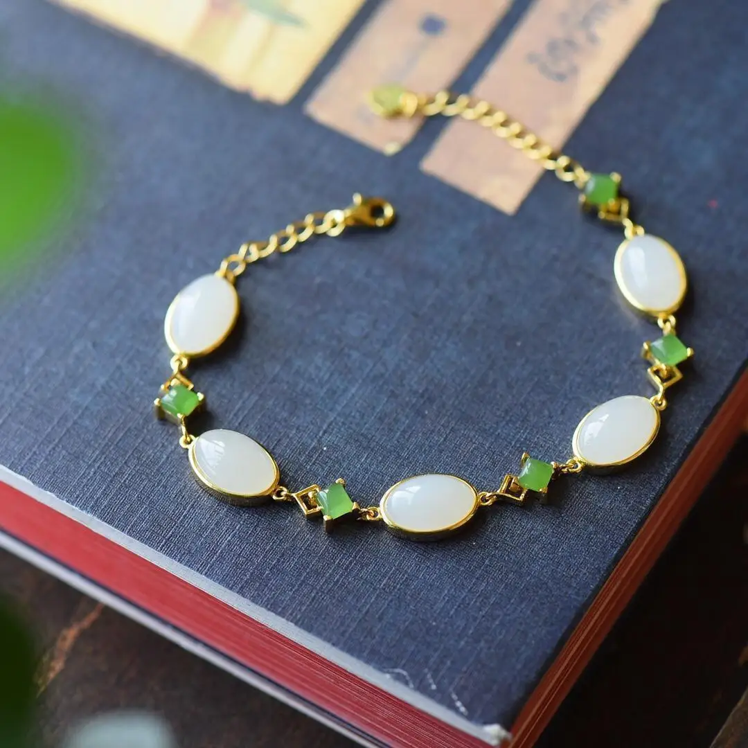 Jade Bracelet Women's Hetian Jade White Jade Bracelet High-End Ancient Style Super Fairy Bracelet Sterling Silver Simple Special
Jade Bracelet Women's Hetian Jade White Jade Bracelet High-End Ancient Style Super Fairy Bracelet Sterling Silver Simple Special