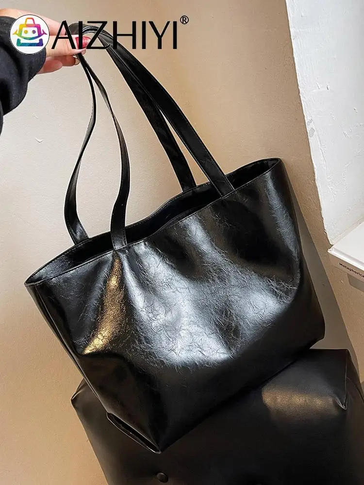 Vintage PU Leather Shoulder Bag Women Soild Color Shopping Bags Female Large Capacity Tote Handbags
Vintage PU Leather Shoulder Bag Women Soild Color Shopping Bags Female Large Capacity Tote Handbags