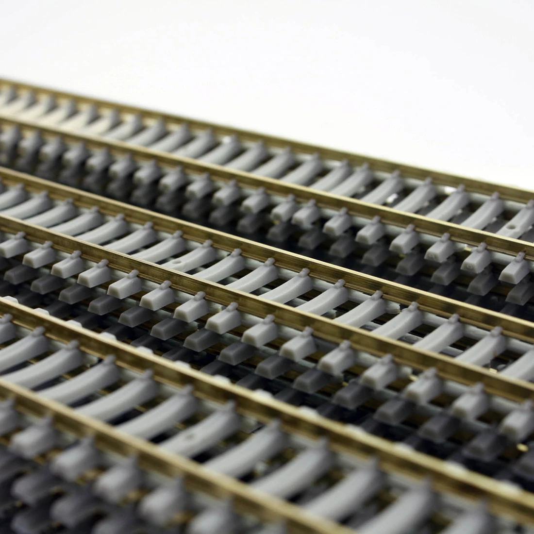 Surwish 5 шт. 50 см 1:87 масштабе гибкие бетонные шпалы рельсы для поезда Декор Хо масштабная модель поезда аксессуары новый
Surwish 5 шт. 50 см 1:87 масштабе гибкие бетонные шпалы рельсы для поезда Декор Хо масштабная модель поезда аксессуары новый