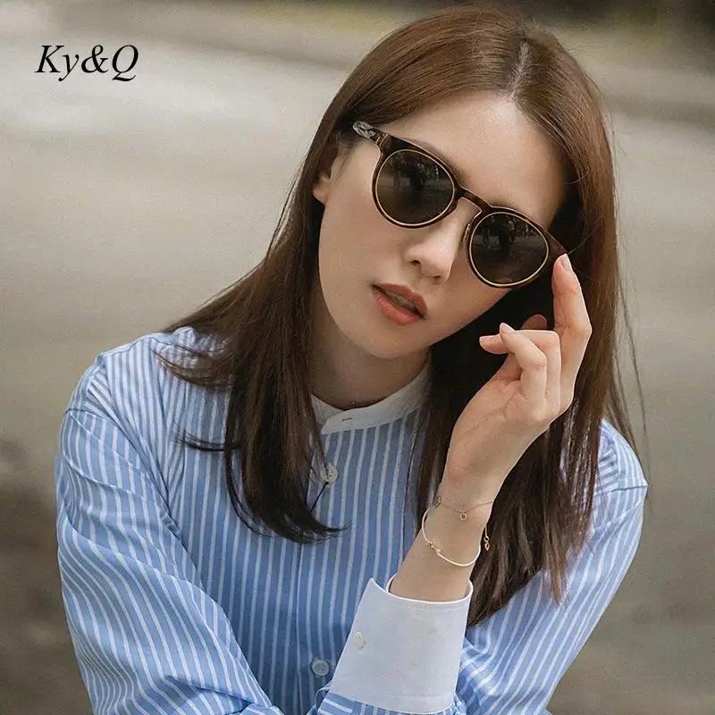 Brand Design Women Autumn Elegant Fashion Blue Striped Mid-length Dress 2020 New Korean Lapel Long Sleeve Button Dresses Clothes
Brand Design Women Autumn Elegant Fashion Blue Striped Mid-length Dress 2020 New Korean Lapel Long Sleeve Button Dresses Clothes