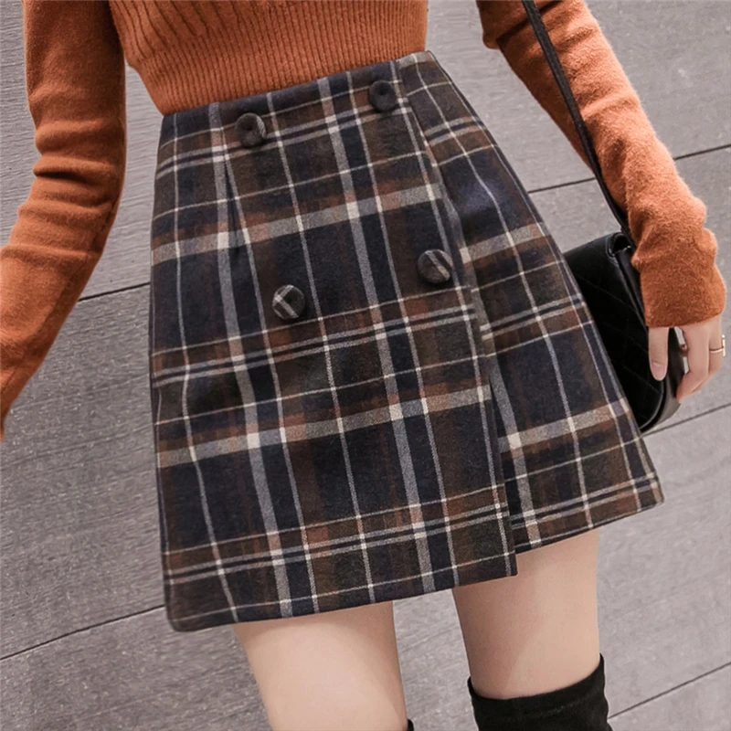 New Fashion Double-breasted Plaid Woolen Skirt Women Autumn Winter High Waist Wool Mini Skirt Ladies Casual Short Skirts
New Fashion Double-breasted Plaid Woolen Skirt Women Autumn Winter High Waist Wool Mini Skirt Ladies Casual Short Skirts