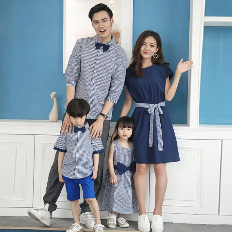 Семейная одежда 2021, летняя футболка, одинаковые комплекты для семьи, Мужская футболка для мальчиков, отца, сына, клетчатые женские платья дл...
Семейная одежда 2021, летняя футболка, одинаковые комплекты для семьи, Мужская футболка для мальчиков, отца, сына, клетчатые женские платья дл...