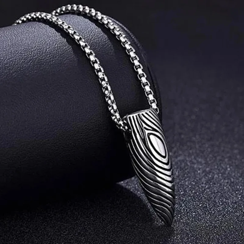 2022 Новое индивидуальное креативное ожерелье в стиле хип-хоп с цилиндрической головой из титановой стали модное мужское ожерелье с подвеско...
2022 Новое индивидуальное креативное ожерелье в стиле хип-хоп с цилиндрической головой из титановой стали модное мужское ожерелье с подвеско...