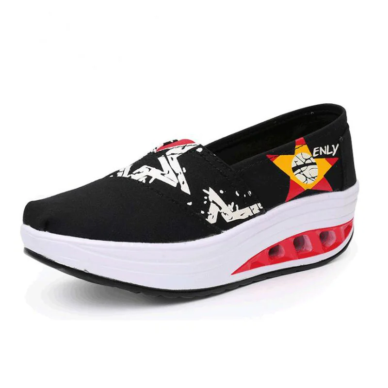 Spring Autumn Women Platform Shoes Height Increasing 5cm Woman Sneakers Fashion Slip-on Casual Canvas Shoes Ladies Loafers 
Spring Autumn Women Platform Shoes Height Increasing 5cm Woman Sneakers Fashion Slip-on Casual Canvas Shoes Ladies Loafers