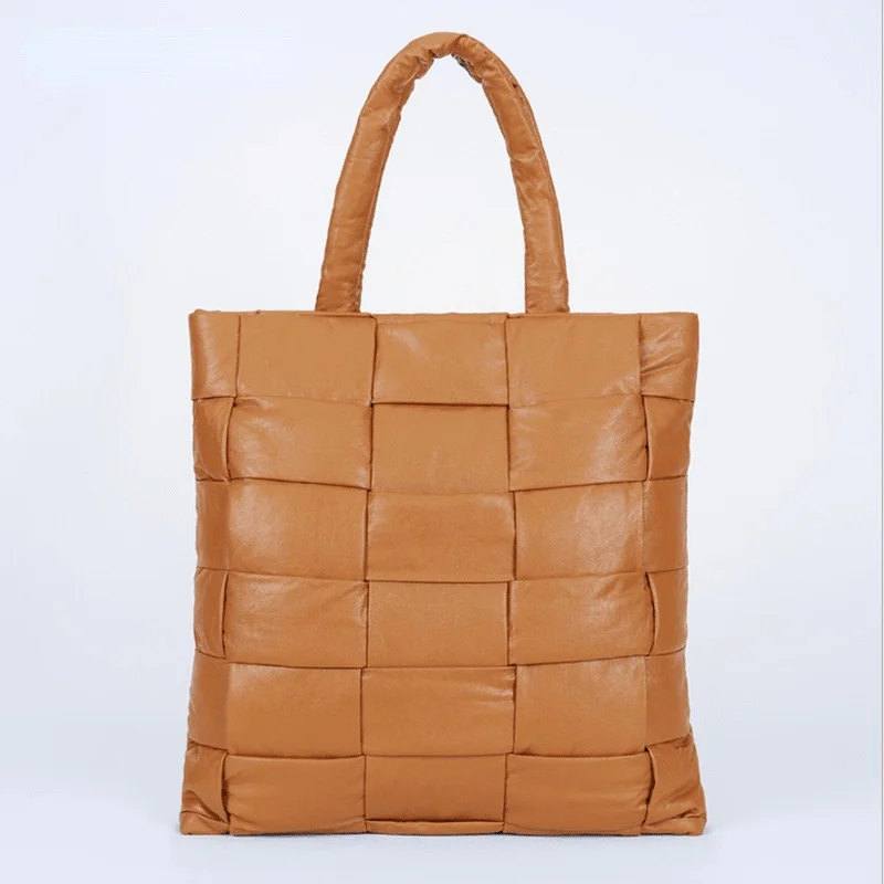Brand Design Woven Handbags For Women Bales Fashion 2021 New Weave Hand Shoulder Lady Large-capacity Purse Shopping Basket Bags
Brand Design Woven Handbags For Women Bales Fashion 2021 New Weave Hand Shoulder Lady Large-capacity Purse Shopping Basket Bags