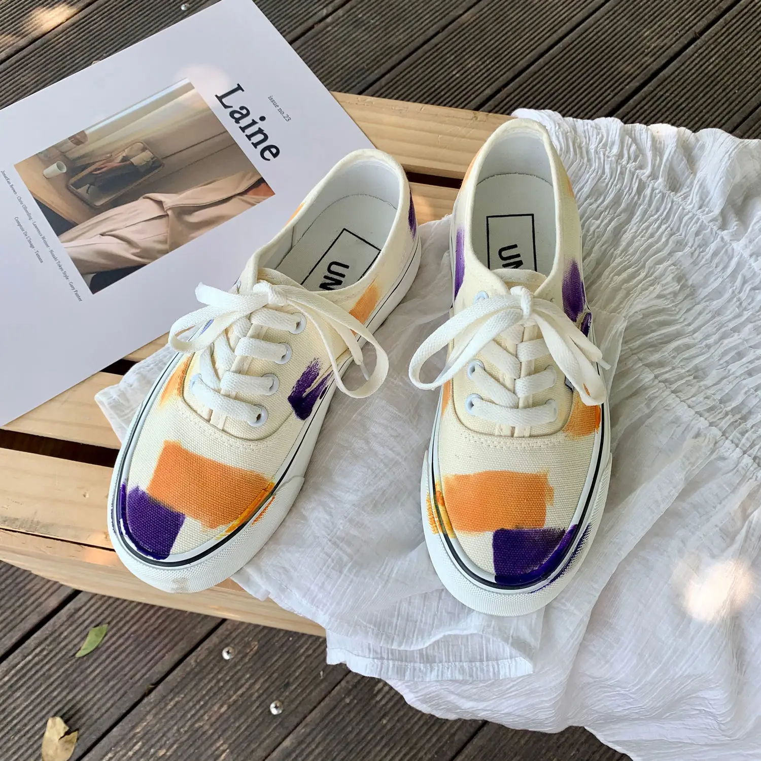 Кеды Oraqwlj женские с ручной росписью, простые классические кроссовки, повседневная обувь на шнуровке, плоская подошва, смешанные цвета, весна...
Кеды Oraqwlj женские с ручной росписью, простые классические кроссовки, повседневная обувь на шнуровке, плоская подошва, смешанные цвета, весна...