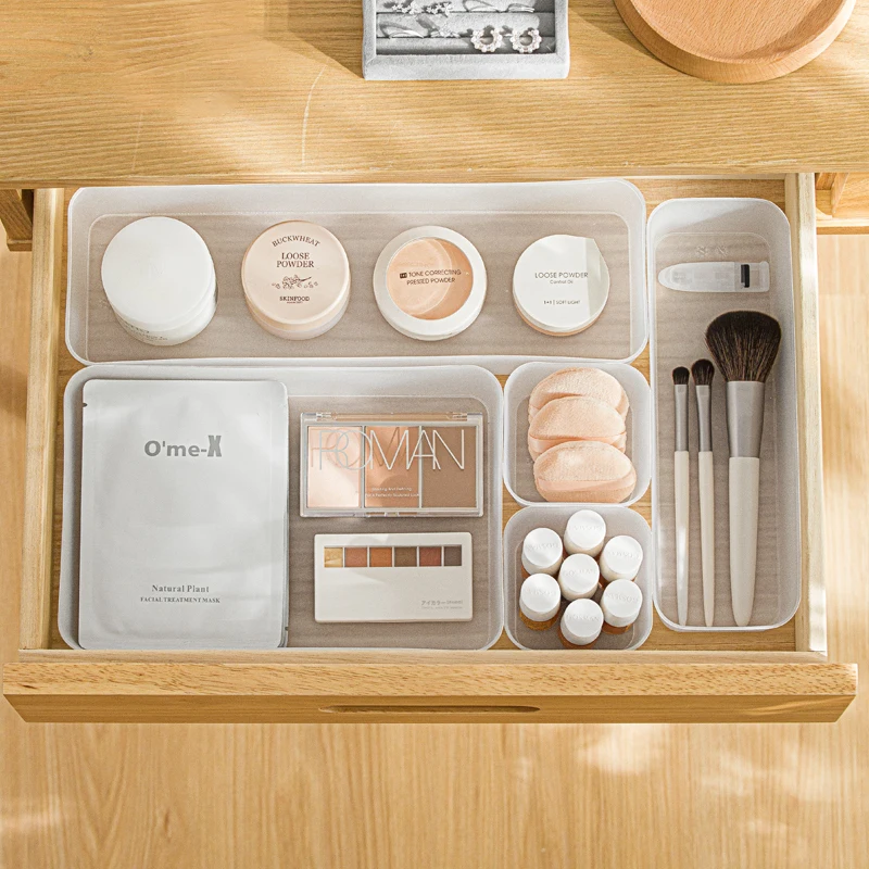 1 Set Adjustable Drawer Transparent Storage Box Plastic Sundries Cosmetic Container Divider Desktop Sundries Finishing Box
1 Set Adjustable Drawer Transparent Storage Box Plastic Sundries Cosmetic Container Divider Desktop Sundries Finishing Box