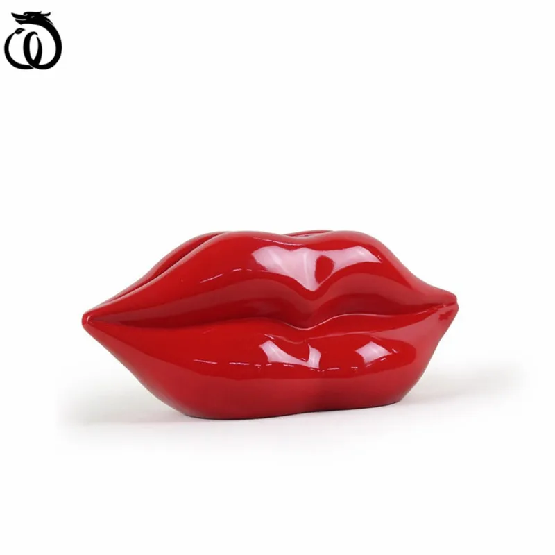 BAO GUANG TA Modern Luxurious Red Lips Vase Mouth Art Sculpture Dried Flower Arrangement Resin Crafts Home Decoration R6201
BAO GUANG TA Modern Luxurious Red Lips Vase Mouth Art Sculpture Dried Flower Arrangement Resin Crafts Home Decoration R6201