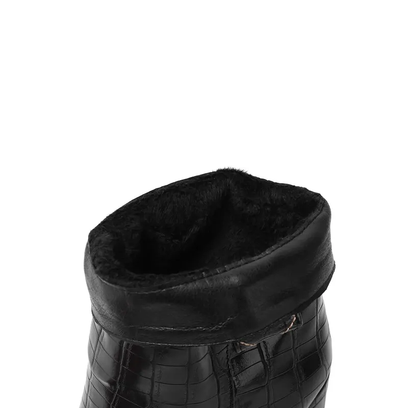 Big size 34-43 Hot 2020 New Autumn winter women boots thick high heeled botas pointed toe ladies ankle boots lady office boots
Big size 34-43 Hot 2020 New Autumn winter women boots thick high heeled botas pointed toe ladies ankle boots lady office boots