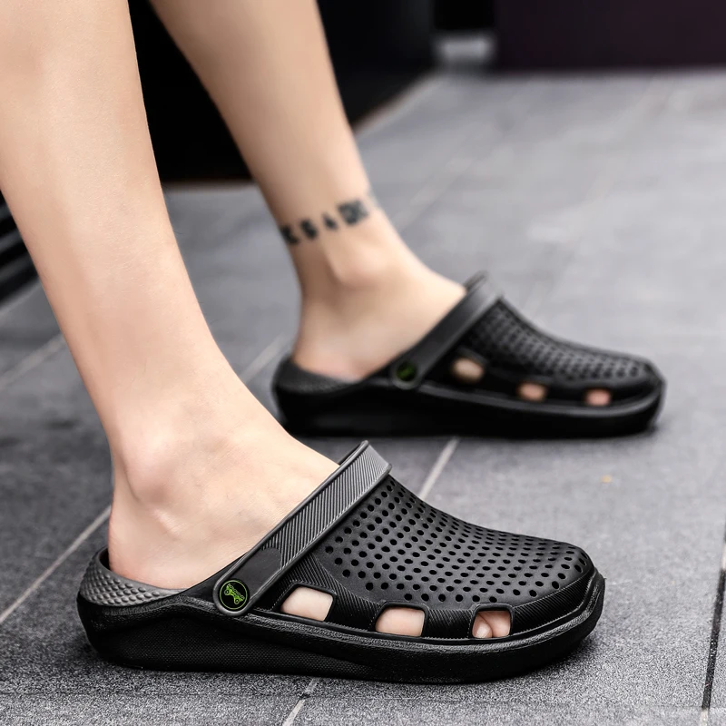 Summer Men's Shoes Snickers Men's Clogs Hommes Rubber Slippers Designer Luxury 2021 Hair Flip Flops Large Soles Tennis Mem Girl
Summer Men's Shoes Snickers Men's Clogs Hommes Rubber Slippers Designer Luxury 2021 Hair Flip Flops Large Soles Tennis Mem Girl