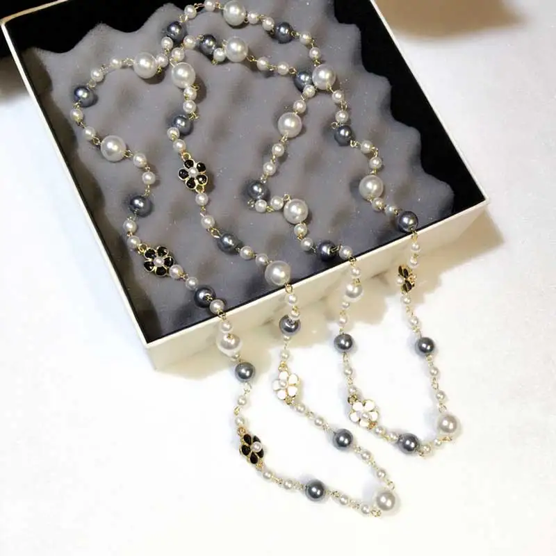 Multilayer dimensional camellia pearl sweater chain necklace luxury rose banquet necklace for woman
Multilayer dimensional camellia pearl sweater chain necklace luxury rose banquet necklace for woman