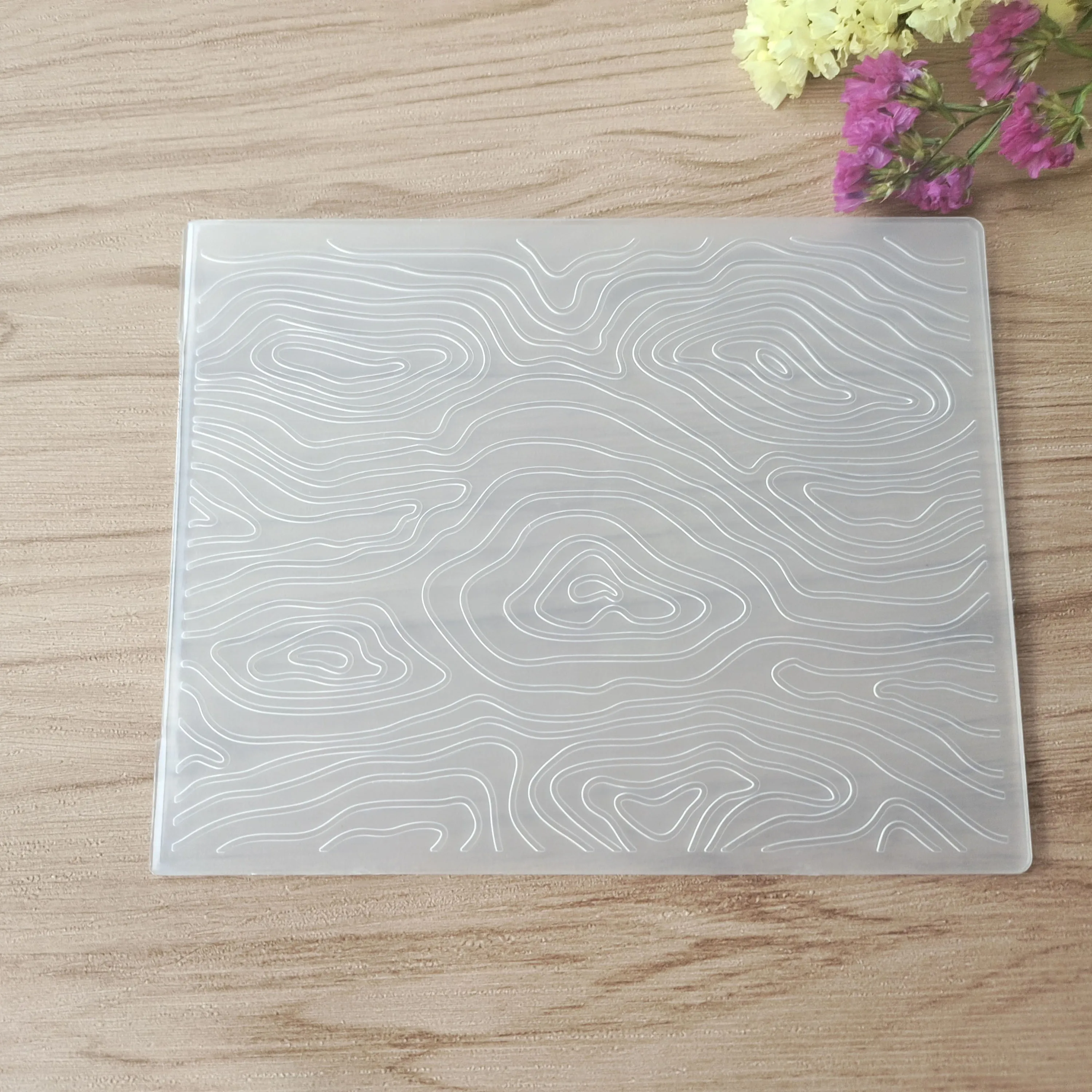 Wave Pattern Design Plastic Embossing Folder For Scrapbooking DIY Photo Album Card Making Crafts
Wave Pattern Design Plastic Embossing Folder For Scrapbooking DIY Photo Album Card Making Crafts