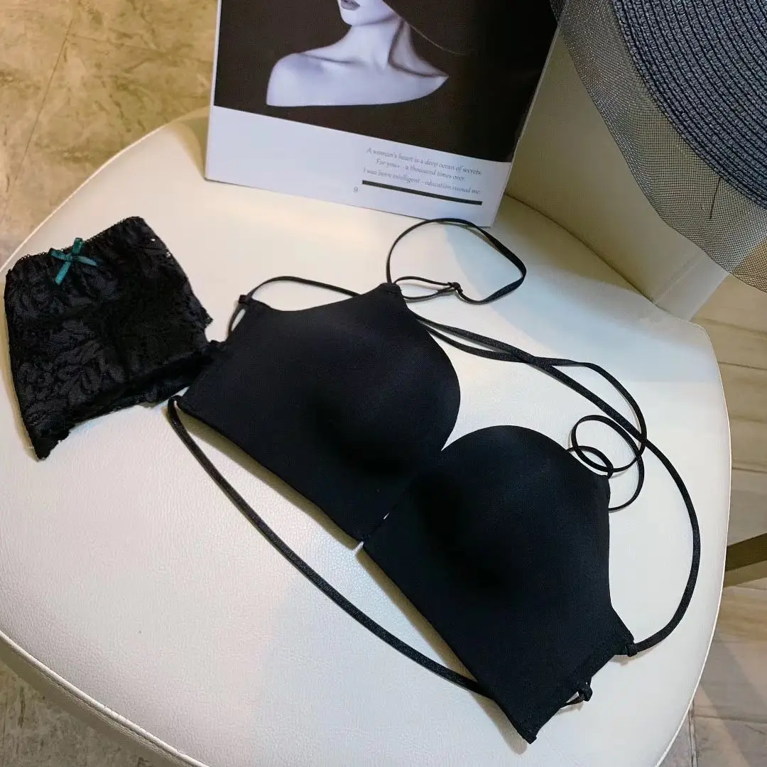 Beautiful back front button bra gathered small bra underwear suit women's no steel ring glossy sexy bra anti sagging
Beautiful back front button bra gathered small bra underwear suit women's no steel ring glossy sexy bra anti sagging