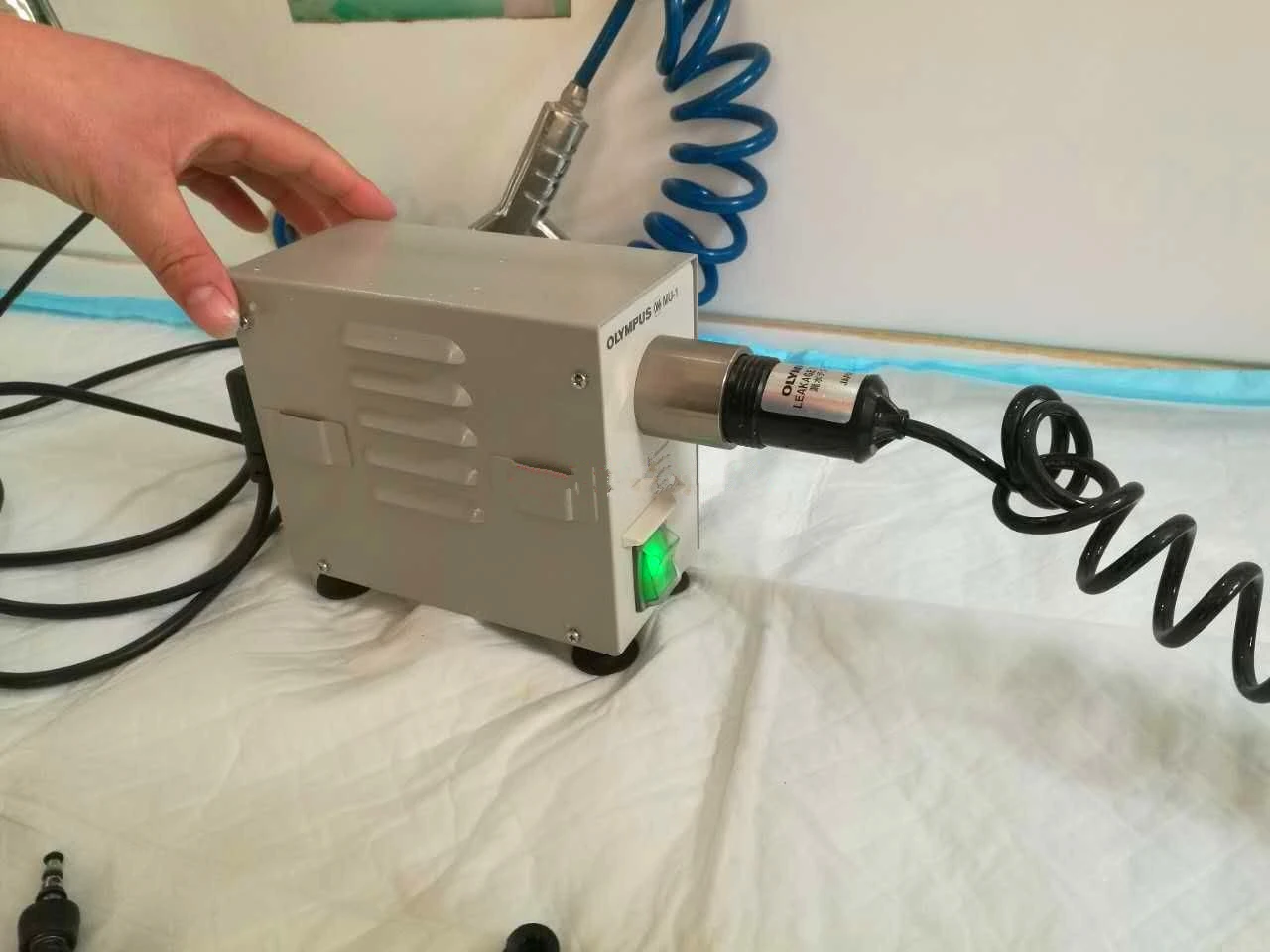 Olympus MU-1(MU-1-230-S-FM) leak detector for OES maintenance device
Olympus MU-1(MU-1-230-S-FM) leak detector for OES maintenance device