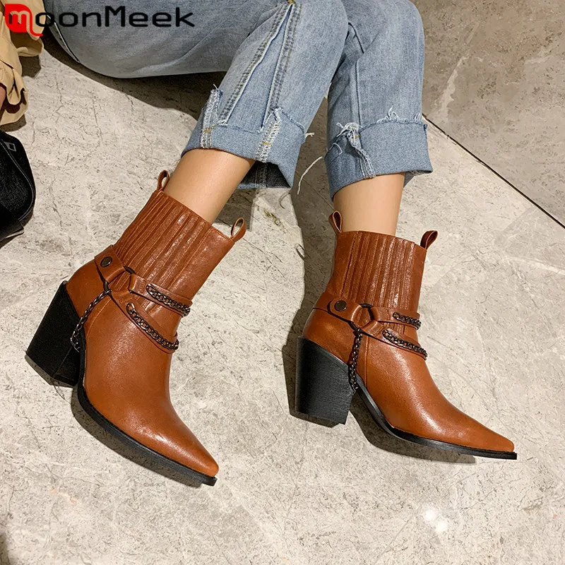 MoonMeek 2020 new genuine leather boots pointed toe slip on women ankle boots thick high heels prom autumn winter boots
MoonMeek 2020 new genuine leather boots pointed toe slip on women ankle boots thick high heels prom autumn winter boots