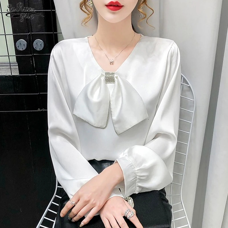 2021 Bow V-Neck Plus Size Elegant Chiffon Blouse Autumn Long Sleeve White Shirt Women Casual Loose Tops Women Blusas Mujer 12060
2021 Bow V-Neck Plus Size Elegant Chiffon Blouse Autumn Long Sleeve White Shirt Women Casual Loose Tops Women Blusas Mujer 12060