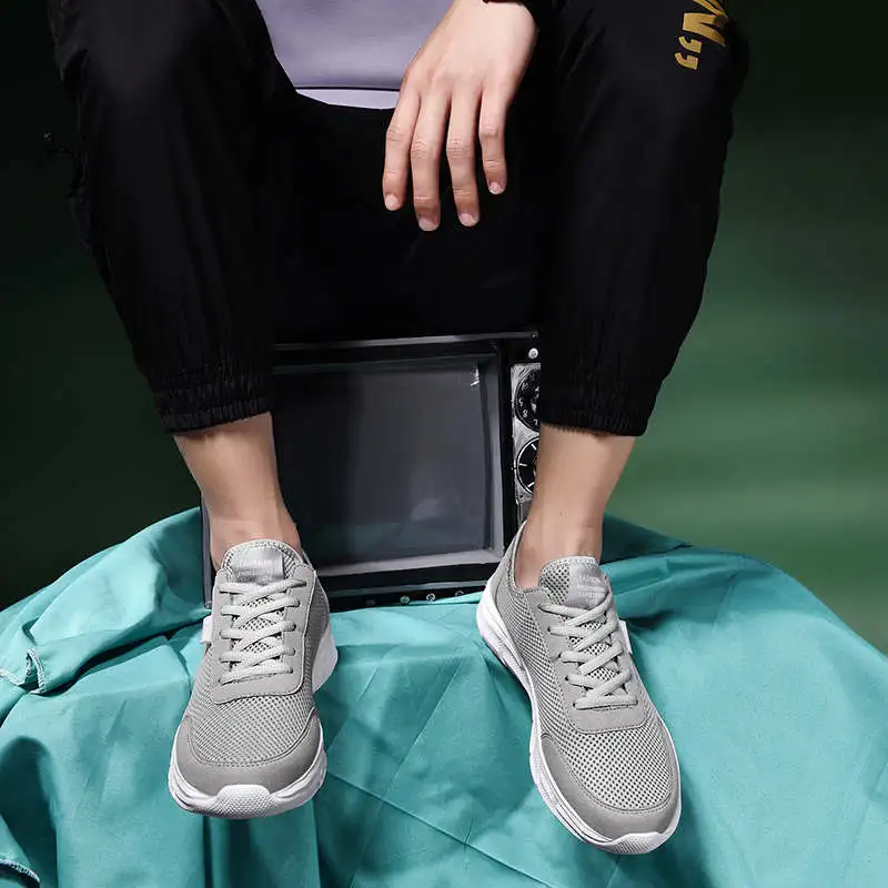 Size 8 New Men's Running Sneakers Height Increases Sports For Man Gym Man Luxury Sneakers Sho Men's Running Sport Shoes Tennis
Size 8 New Men's Running Sneakers Height Increases Sports For Man Gym Man Luxury Sneakers Sho Men's Running Sport Shoes Tennis