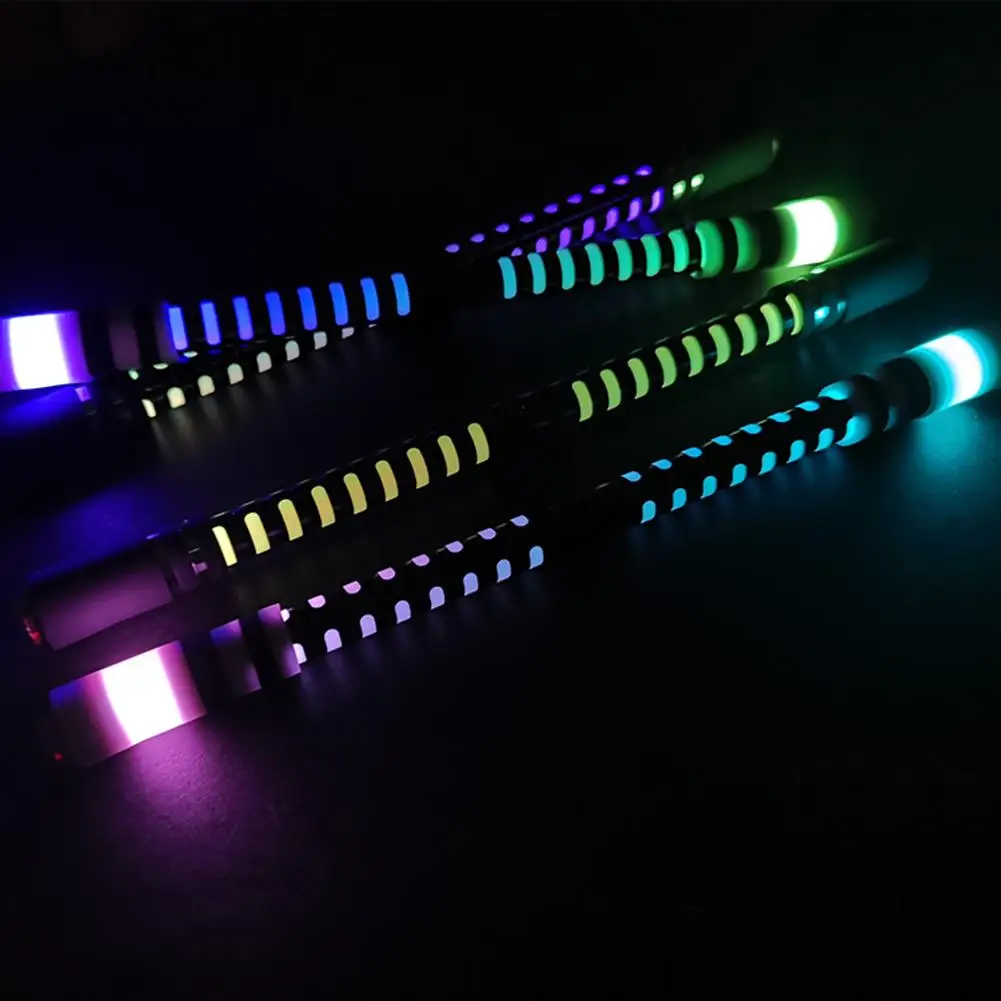 Luminous Pen 210mm Fingertip Pen Spinning Pen Rotating Gaming Anti-drop Ballpoint for Beginner Funny Pens Toy with Light Lamp
Luminous Pen 210mm Fingertip Pen Spinning Pen Rotating Gaming Anti-drop Ballpoint for Beginner Funny Pens Toy with Light Lamp