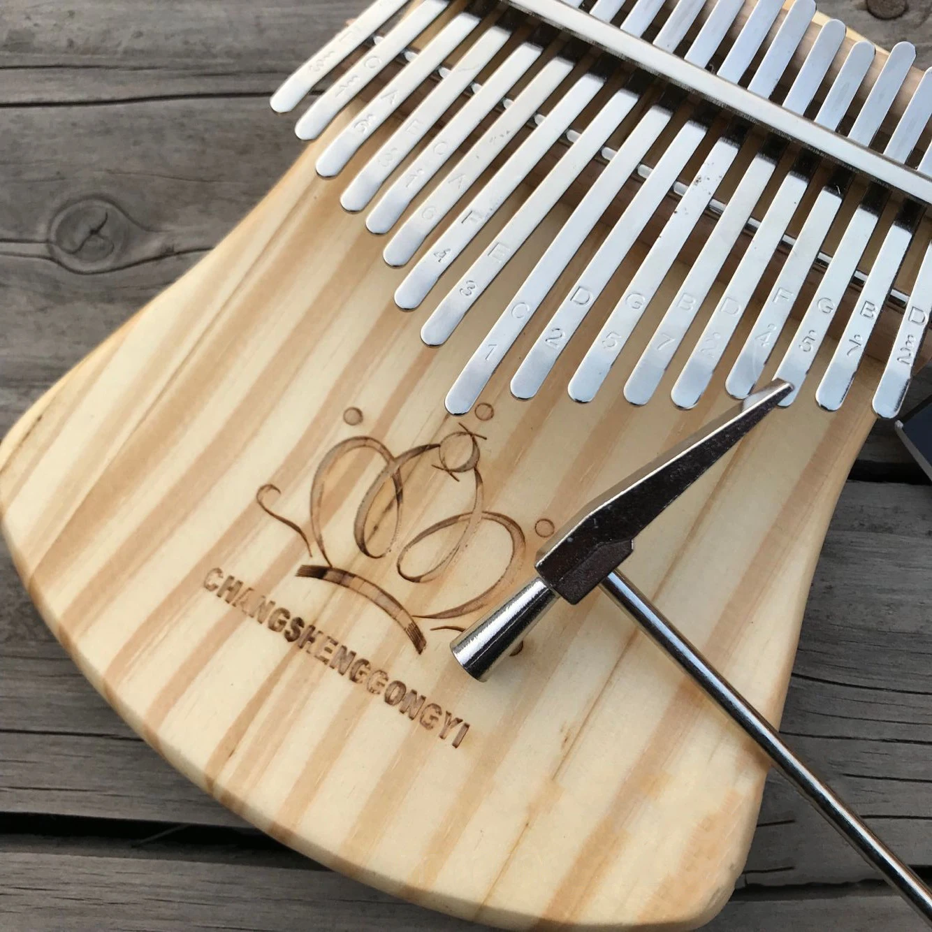 Пальчиковое пианино, деревянный Kalimba, портативный музыкальный инструмент, клавиатура, 17 клавиш, Kalimba
Пальчиковое пианино, деревянный Kalimba, портативный музыкальный инструмент, клавиатура, 17 клавиш, Kalimba