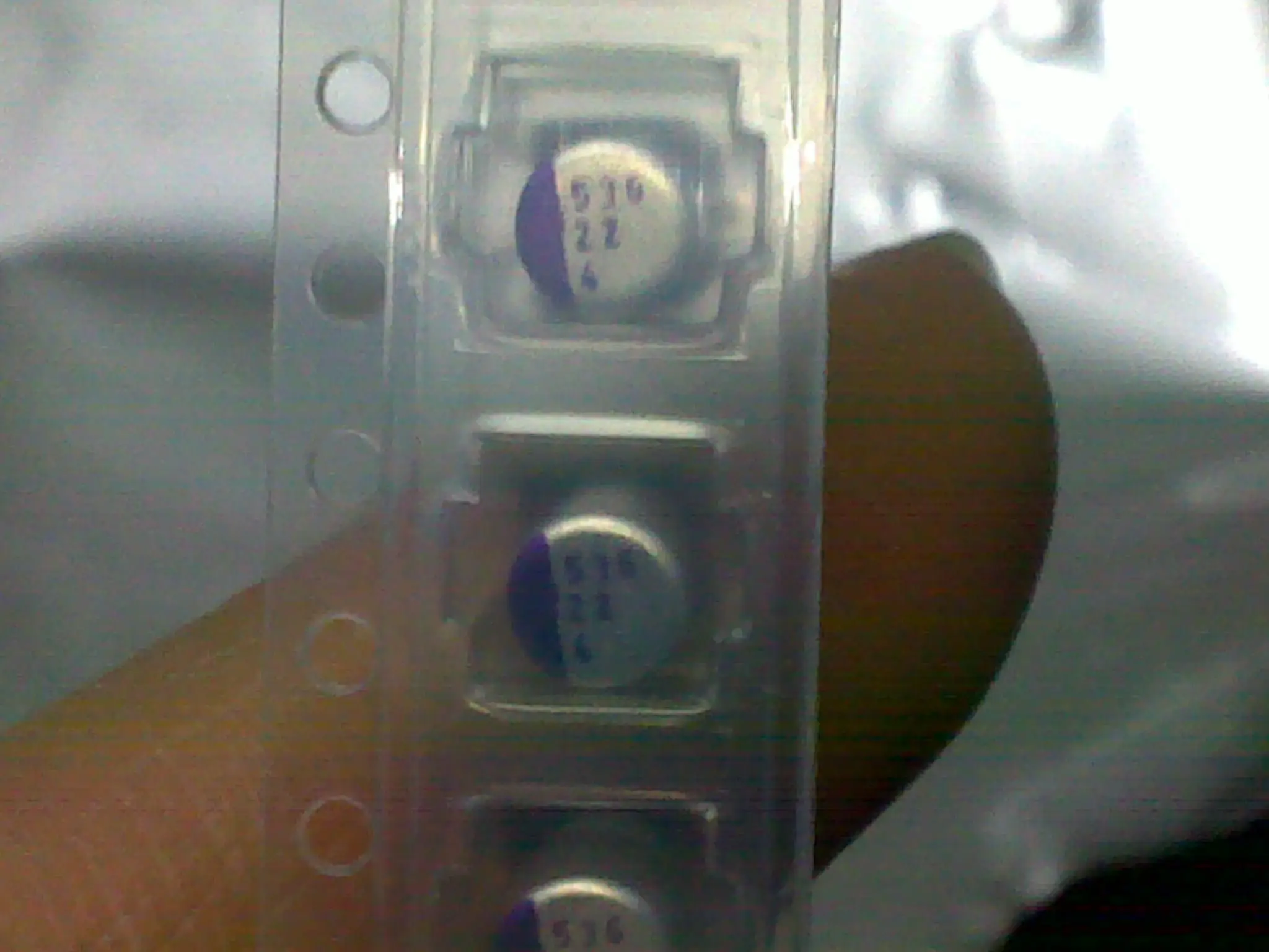4 v22uf 4 * 5.5 SVP sanyo solid patch 4 svp22m capacitance
