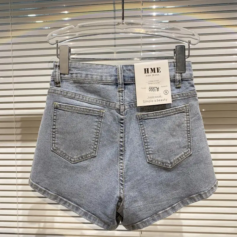 2021 Summer New Korean Style Straight Denim Pants Rivet Split Stretch Slim Fit Denim Shorts Women Fashion Short Jeans
2021 Summer New Korean Style Straight Denim Pants Rivet Split Stretch Slim Fit Denim Shorts Women Fashion Short Jeans