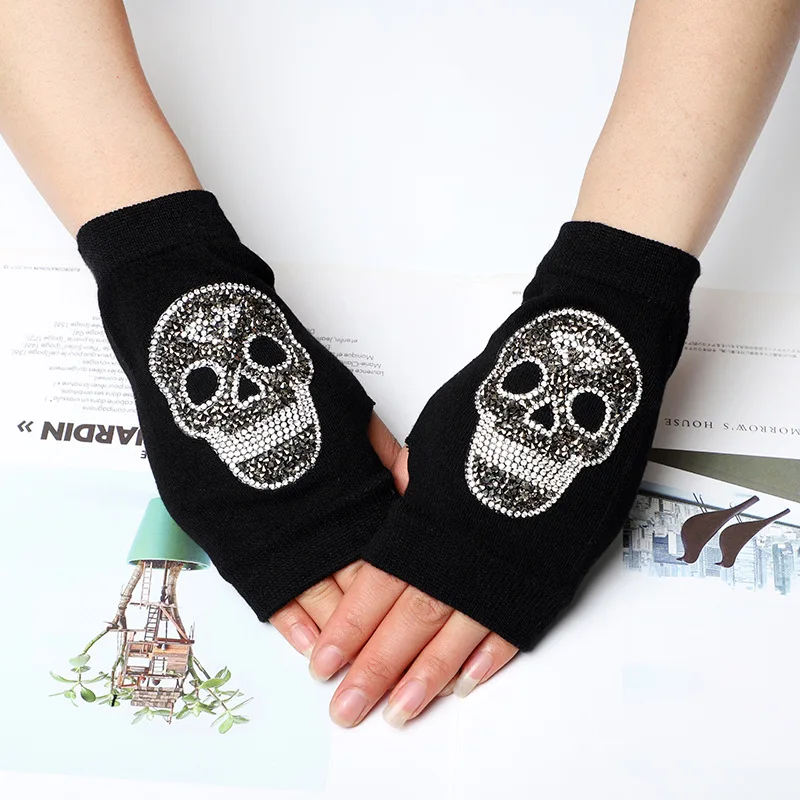 

MPPM Winter Gloves Women Rhinestone Skull A+ Diamond Crown Half Finger Warm Knitted Black Mittens students Gants Femme