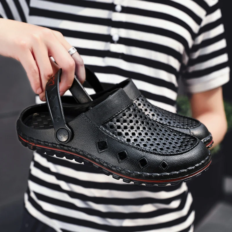 Hole Shoes Men's Summer Wear Trend Fashion Slippers Non-slip Deodorant Big Head Sandals Casual Outdoor Beach Sandals Slippers
Hole Shoes Men's Summer Wear Trend Fashion Slippers Non-slip Deodorant Big Head Sandals Casual Outdoor Beach Sandals Slippers