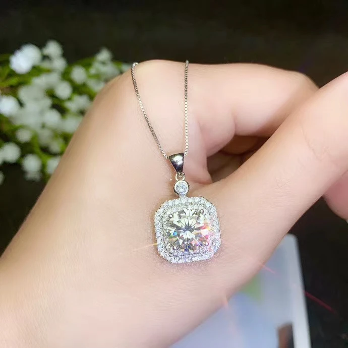 KJJEAXCMY Fine Jewelry 925 Sterling Silver inlaid Mosang Diamond ladies new pendant noble necklace Girl Party Birthday Gift
KJJEAXCMY Fine Jewelry 925 Sterling Silver inlaid Mosang Diamond ladies new pendant noble necklace Girl Party Birthday Gift