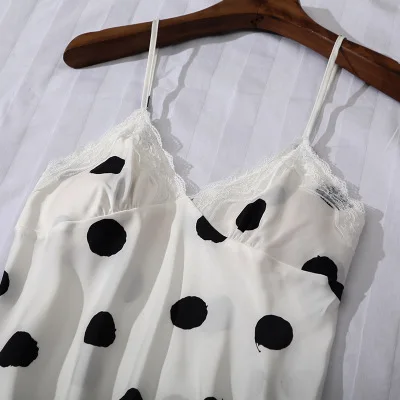 Summer Korean Fashion Spaghetti Strap Short Pajamas Two Piece Set Korean V-Neck Cute Dot Pattern Home Sleepwear 2 Piece Set
Summer Korean Fashion Spaghetti Strap Short Pajamas Two Piece Set Korean V-Neck Cute Dot Pattern Home Sleepwear 2 Piece Set