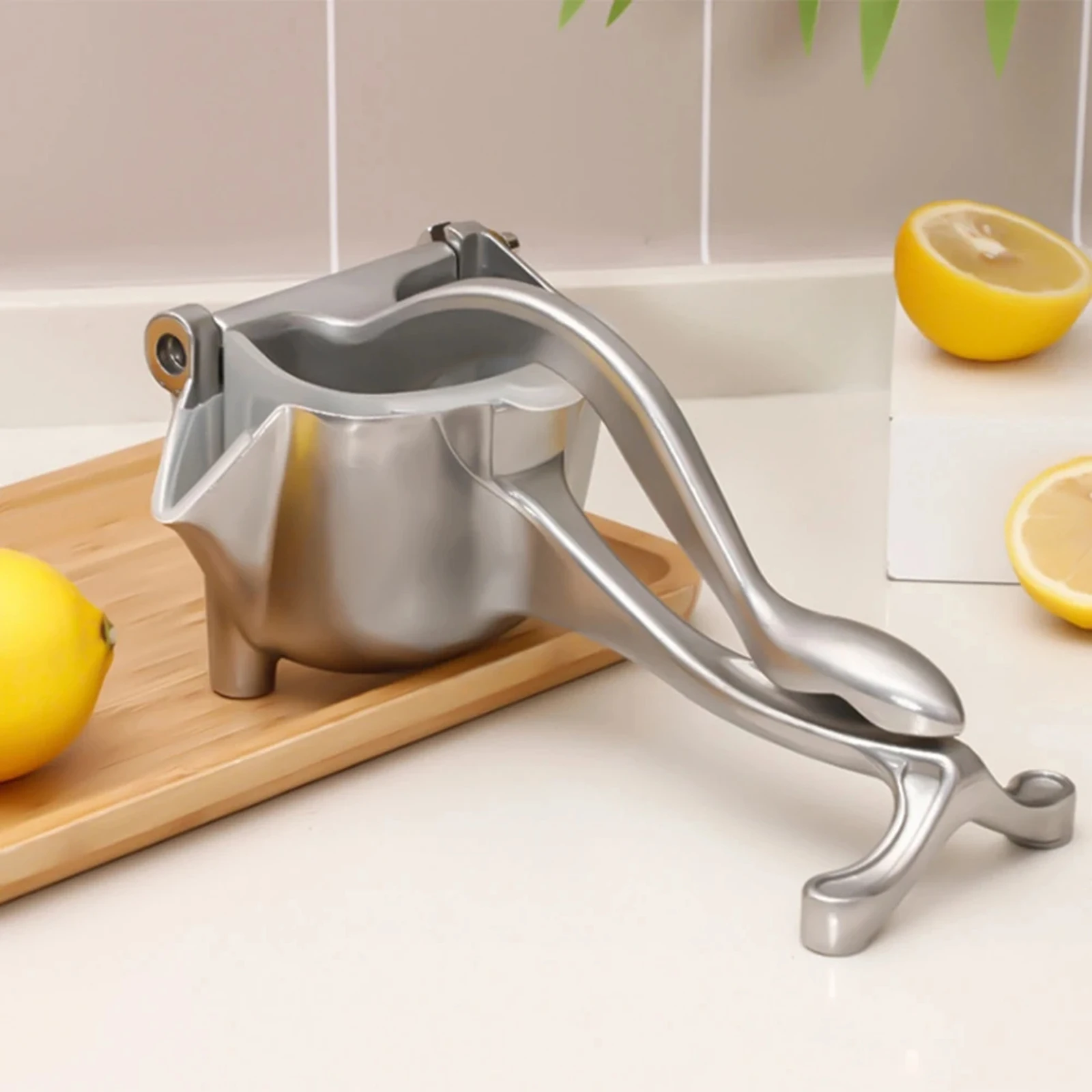 Manual Juice Squeezer Aluminum Alloy Hand Pressure Juicer Pomegranate Orange Lemon Sugar Cane Juice Kitchen Fruit Tool J8
Manual Juice Squeezer Aluminum Alloy Hand Pressure Juicer Pomegranate Orange Lemon Sugar Cane Juice Kitchen Fruit Tool J8