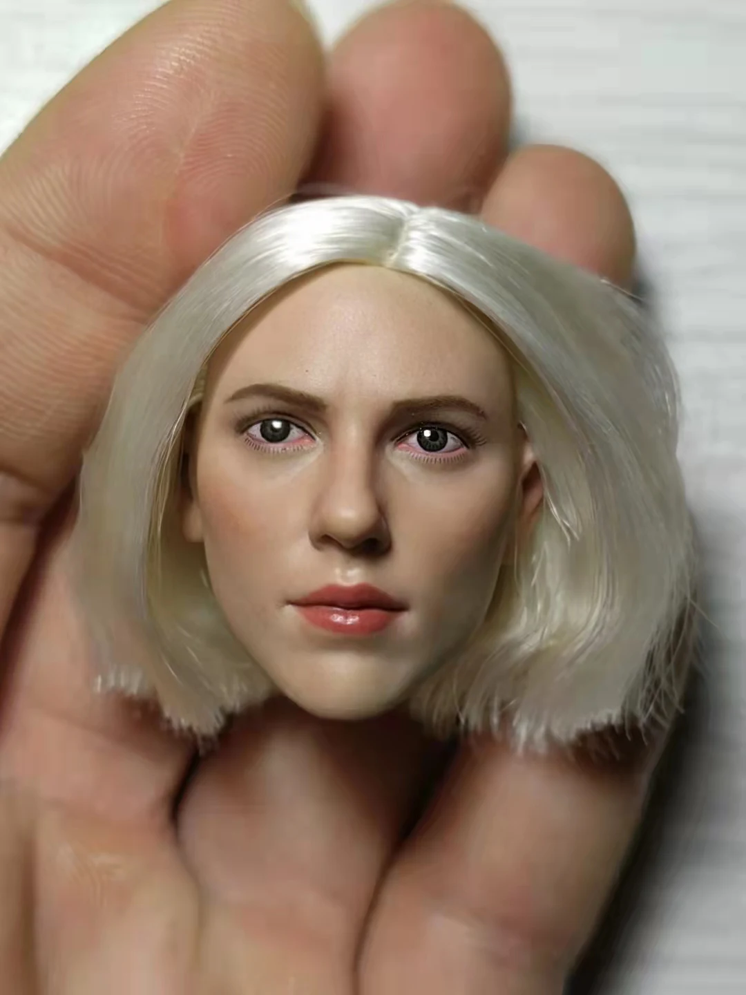 1/6 короткие белые волосы Natasha Romanoff голова резная Scarlett Johansson подходит для 12 дюймов Suntan TBLeague Phicen фигурка тела
1/6 короткие белые волосы Natasha Romanoff голова резная Scarlett Johansson подходит для 12 дюймов Suntan TBLeague Phicen фигурка тела