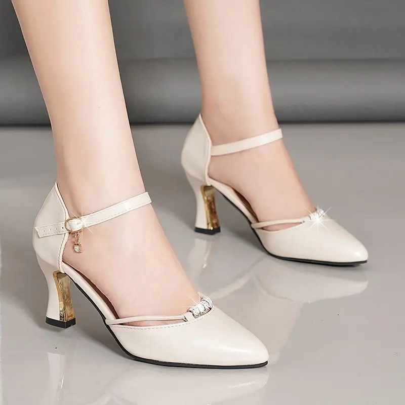 Women Classic High Quality Fashion White Buckle Strap High Heel Shoes Ladies Pink Comfort Stiletto 2021 New Sexy Party Heels
Women Classic High Quality Fashion White Buckle Strap High Heel Shoes Ladies Pink Comfort Stiletto 2021 New Sexy Party Heels