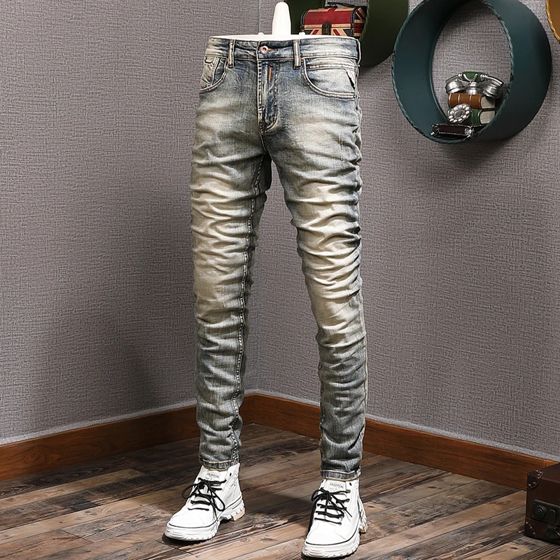 European Vintage Fashion Men Jeans High Quality Retro Elastic Slim Fit Ripped Jeans Men Winter Velvet Warm Designer Denim Pants
European Vintage Fashion Men Jeans High Quality Retro Elastic Slim Fit Ripped Jeans Men Winter Velvet Warm Designer Denim Pants