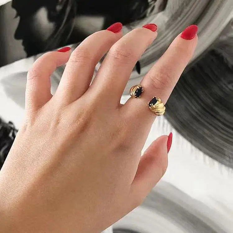 Brass Open Solid Zircon Rings Women Jewelry Punk Boho Party Designer Club Cocktail Party Ins Rare Japan South Korean Trendy
Brass Open Solid Zircon Rings Women Jewelry Punk Boho Party Designer Club Cocktail Party Ins Rare Japan South Korean Trendy