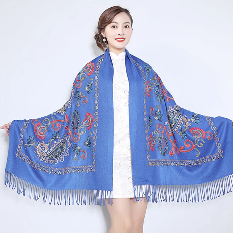 Tassel Embroider Flower Knitted pullover Scarf Shawl Autumn and winter Warm double side dual-purpose scarf women
Tassel Embroider Flower Knitted pullover Scarf Shawl Autumn and winter Warm double side dual-purpose scarf women
