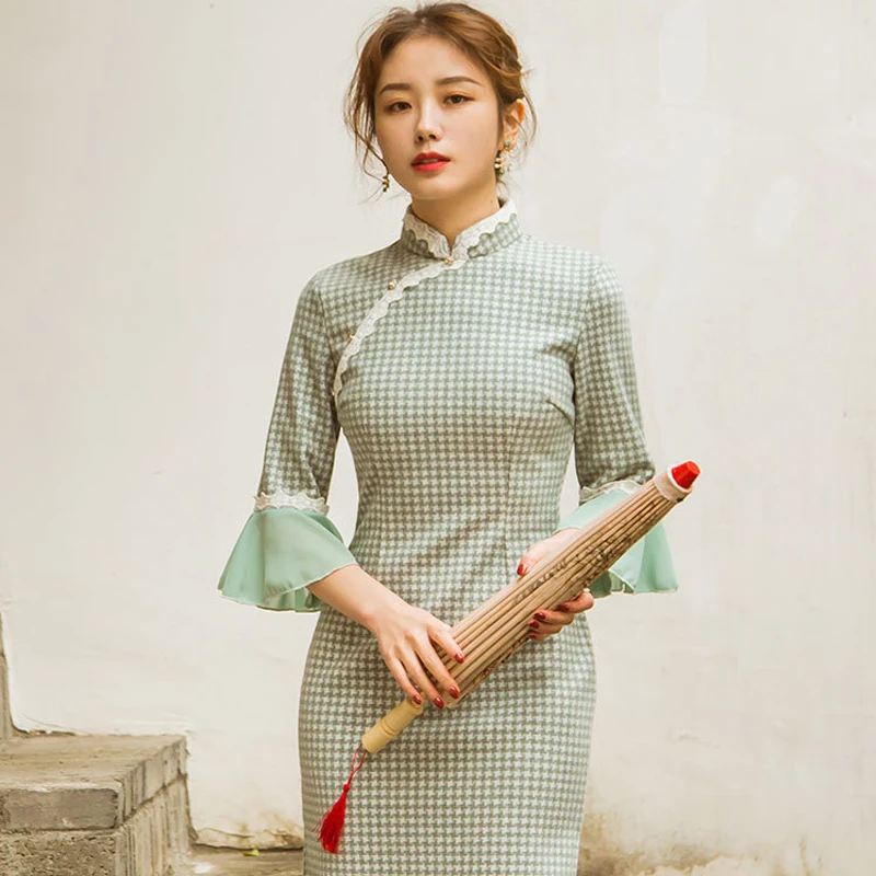 New Fashion Improved Hanfu Chinese Style Traditional Elegant Dress For Stage Performance Retro Cheongsam Dress For Women DQL3114
New Fashion Improved Hanfu Chinese Style Traditional Elegant Dress For Stage Performance Retro Cheongsam Dress For Women DQL3114