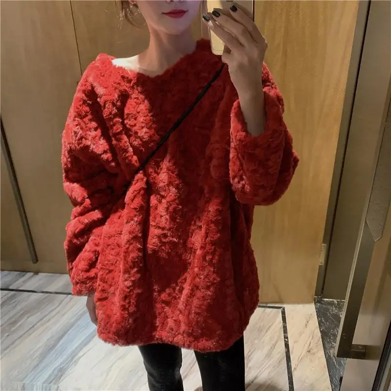 Casual Retro Loose Simple Pullover Top Sweet and Cute Korean Version of Lamb Hair Plus Velvet Thick Thick Warm Sweater
Casual Retro Loose Simple Pullover Top Sweet and Cute Korean Version of Lamb Hair Plus Velvet Thick Thick Warm Sweater