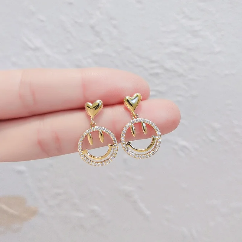 Earrings Smiley Face Earrings 2021 New Trendy Love Non-Piercing Earrings Female Temperament Painless Mosquito-Repellent Incense
Earrings Smiley Face Earrings 2021 New Trendy Love Non-Piercing Earrings Female Temperament Painless Mosquito-Repellent Incense