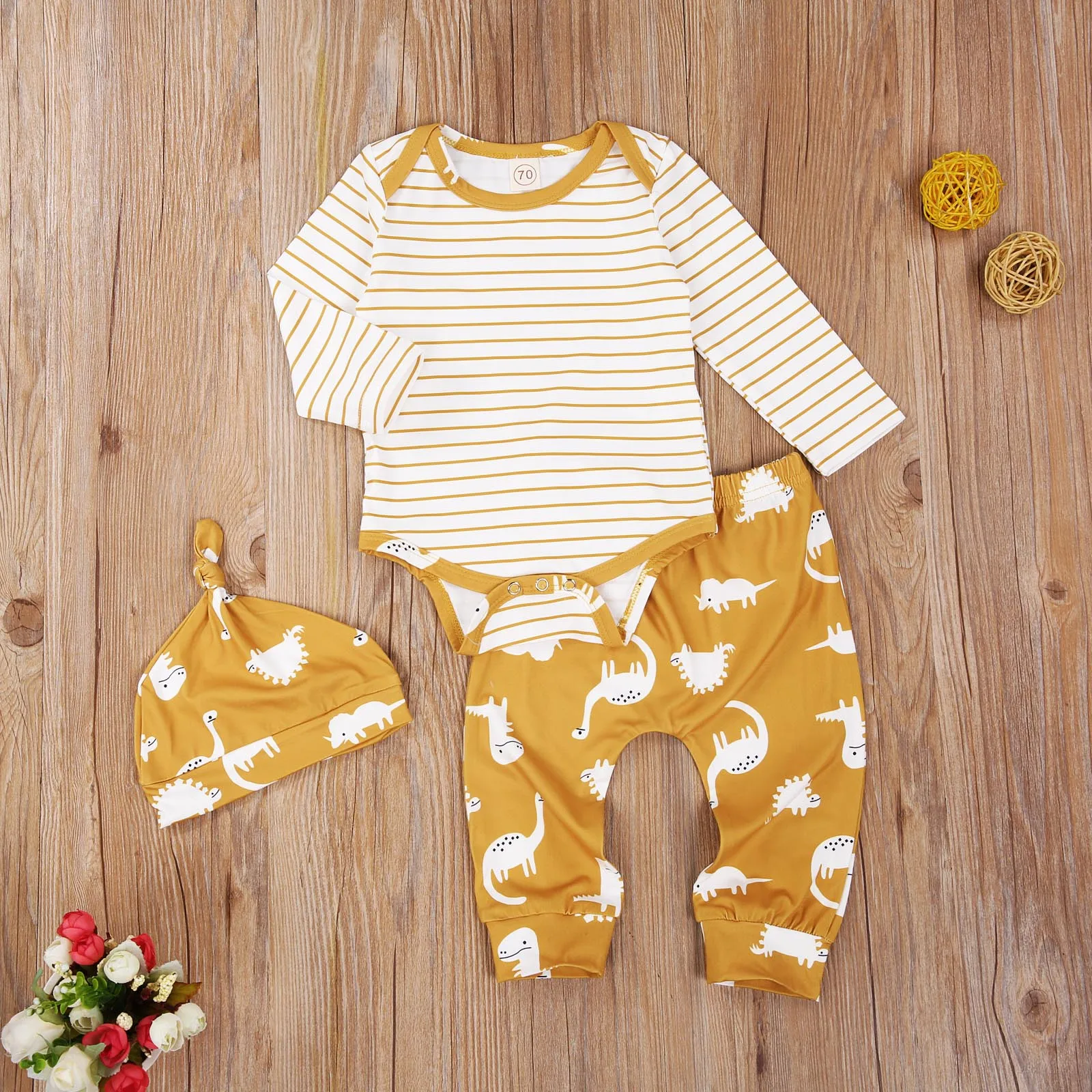 3 Pcs Newborn Animal Print Outfits Infant Long Sleeve Round Neck Striped Romper Trousers Hat Outfits Newest Fashion Baby Clothes
3 Pcs Newborn Animal Print Outfits Infant Long Sleeve Round Neck Striped Romper Trousers Hat Outfits Newest Fashion Baby Clothes