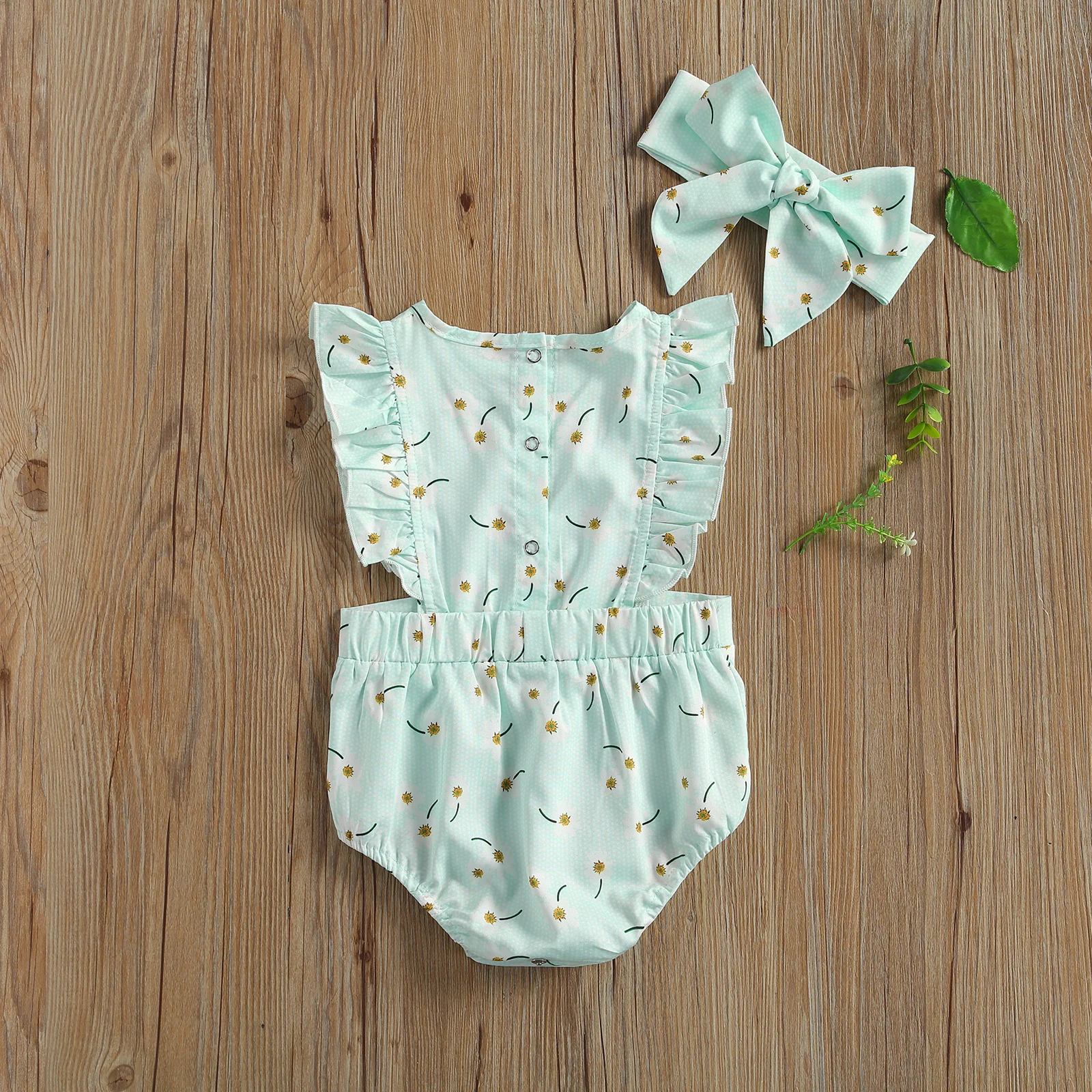Toddler Baby Flower Printing 2pc Set Infant Girl's Round Collar Flying Sleeve Bodysuit Skirt + Headband Set
Toddler Baby Flower Printing 2pc Set Infant Girl's Round Collar Flying Sleeve Bodysuit Skirt + Headband Set